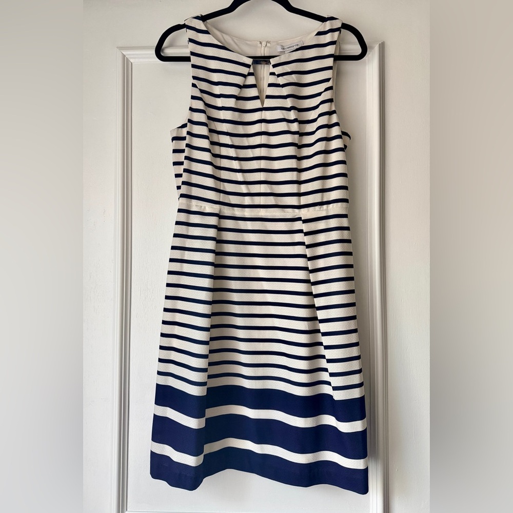 Liz Claiborne Pleated Blue White Striped Sleeveless Dress